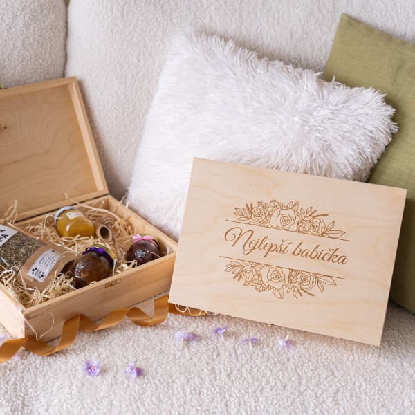 Čtvercový magazín (33)